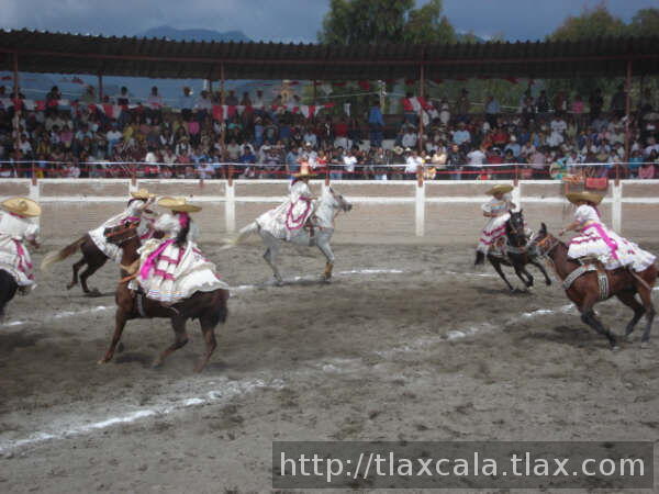Feria de escaramuzas Tlaxco 2007 - Foto