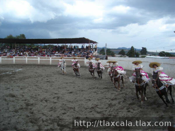 Feria de escaramuzas Tlaxco 2007 - Foto