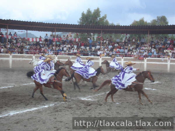 Feria de escaramuzas Tlaxco 2007 - Foto