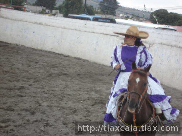 Feria de escaramuzas Tlaxco 2007 - Foto