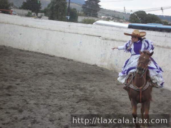 Feria de escaramuzas Tlaxco 2007 - Foto