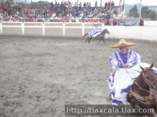 Feria de escaramuzas Tlaxco 2007 - Foto