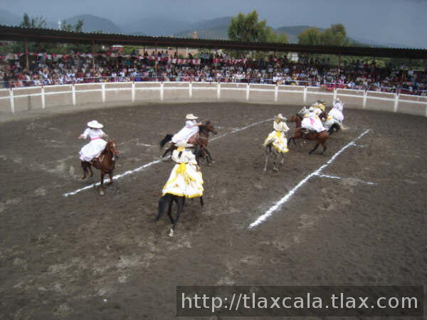 Feria de escaramuzas Tlaxco 2007 - Foto