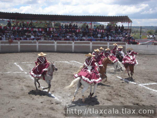 Feria de escaramuzas Tlaxco 2007 - Foto