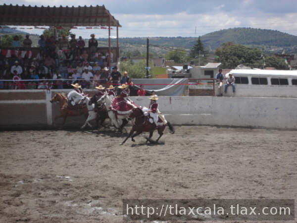 Feria de escaramuzas Tlaxco 2007 - Foto