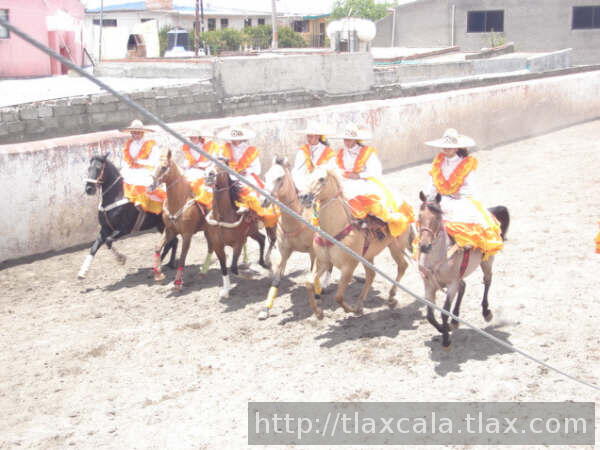 Feria de escaramuzas Tlaxco 2007 - Foto
