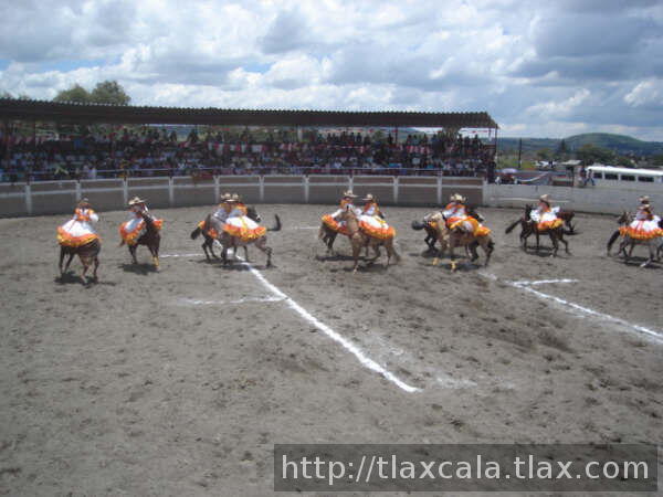 Feria de escaramuzas Tlaxco 2007 - Foto