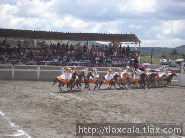 Feria de escaramuzas Tlaxco 2007 - Foto