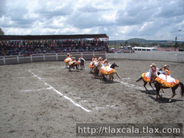 Feria de escaramuzas Tlaxco 2007 - Foto