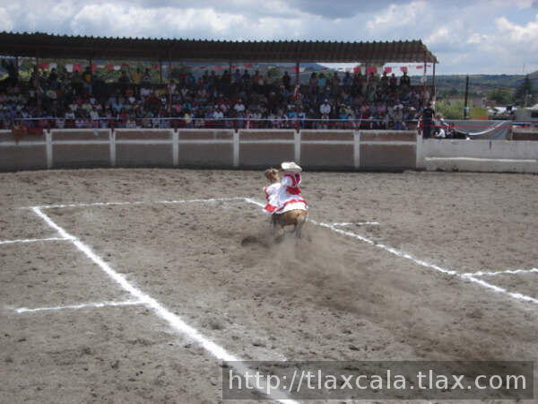 Feria de escaramuzas Tlaxco 2007 - Foto