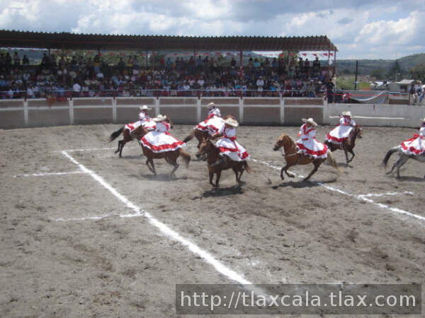 Feria de escaramuzas Tlaxco 2007 - Foto