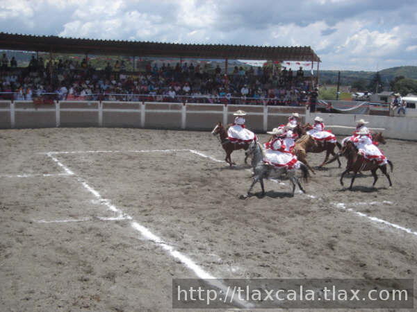 Feria de escaramuzas Tlaxco 2007 - Foto