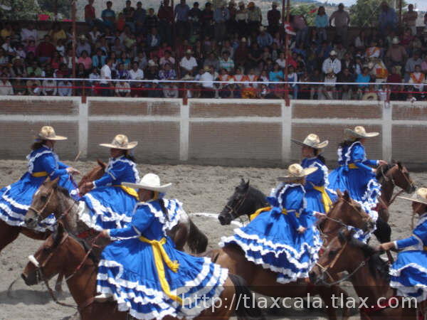 Feria de escaramuzas Tlaxco 2007 - Foto