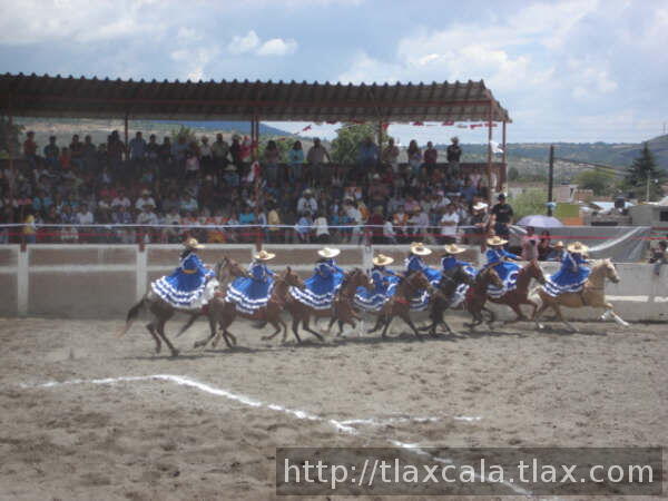 Feria de escaramuzas Tlaxco 2007 - Foto