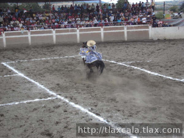 Feria de escaramuzas Tlaxco 2007 - Foto
