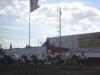 Abanico de las rancheras de la Herradura con el labaro patrio como testigo