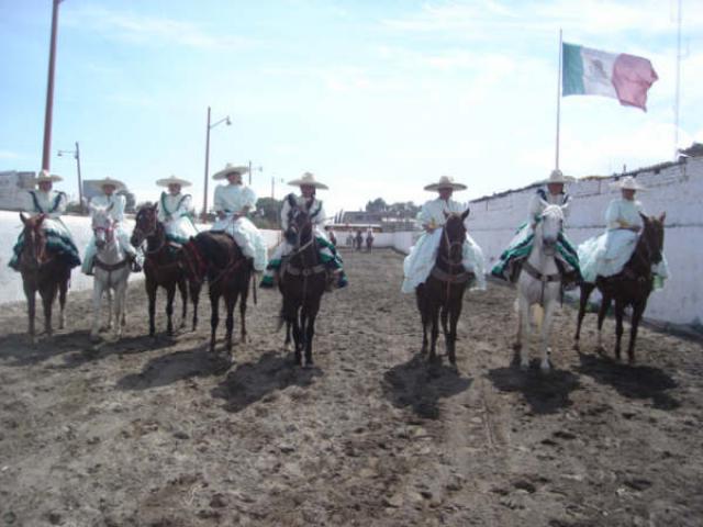 Escaramuza Rancheras de la Herradura