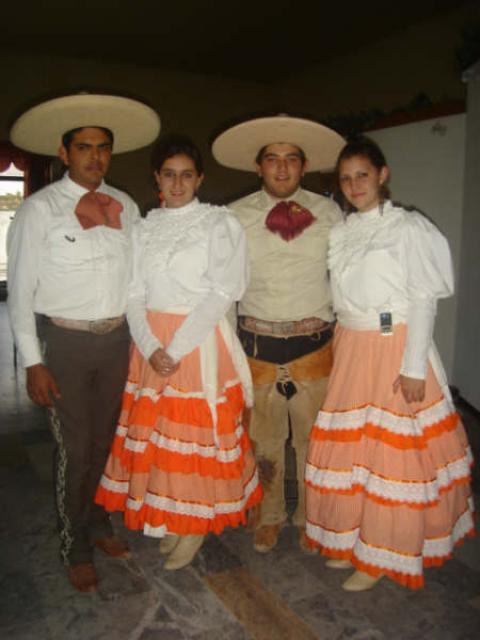 Jaime , Yezmin, Jesus y Jennifer