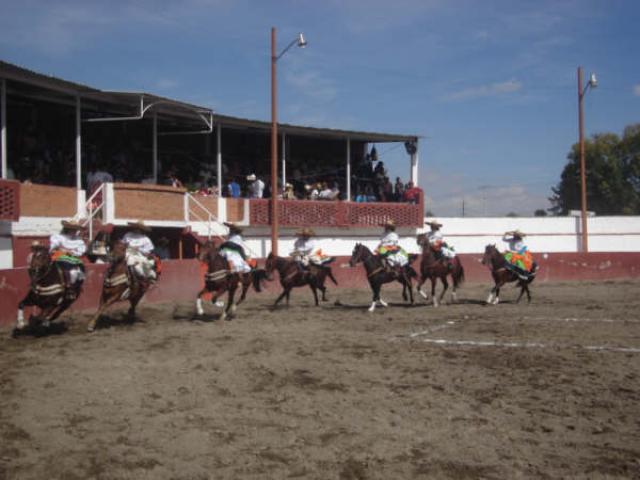 Abanico escaramuza  Guadalupanas de Tecamachalco