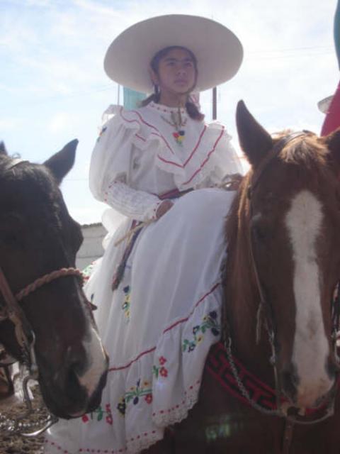 Orgullosa de ser parted e la escolta