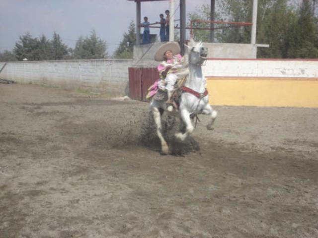 Ximena por las Rancheritas