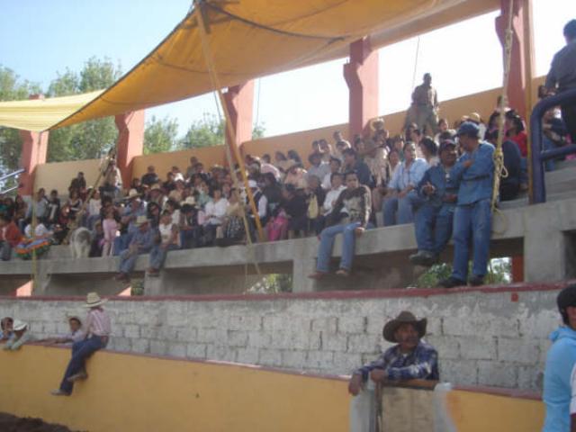 Lleno aceptable en el aniversario de Apizaco