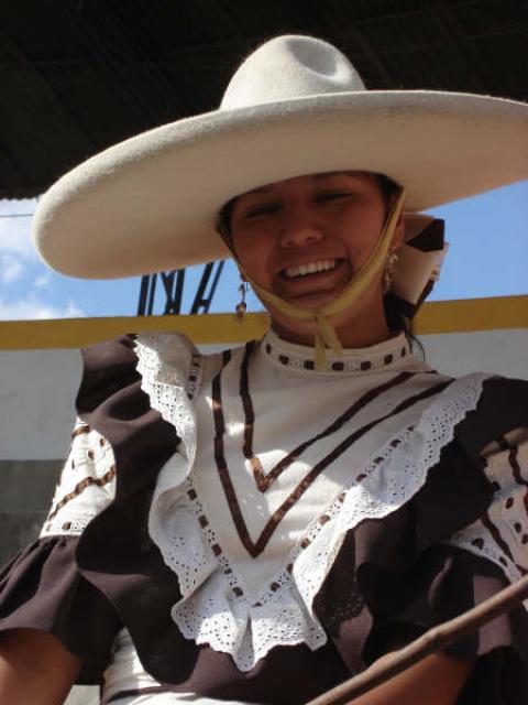 Sonriendo se ven mejor