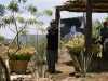 Pepe Aguilar agradeciendo a los presentes