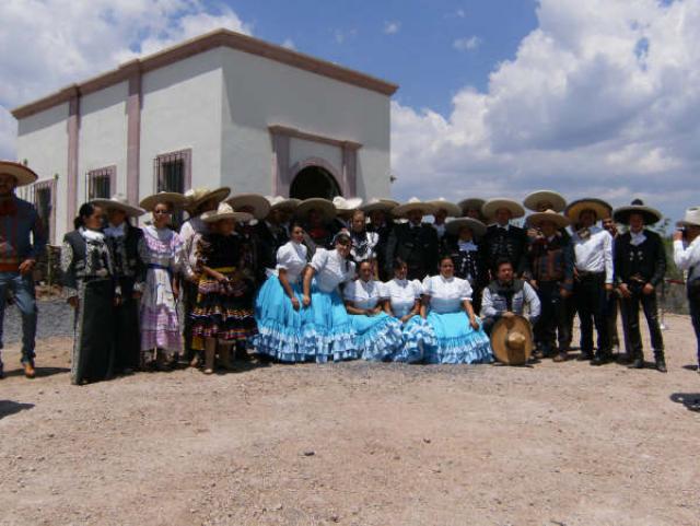 Foto del recuerdo de los charros asistentes