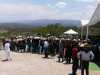 Inmenso mar de gente en espera a visitar su tumba