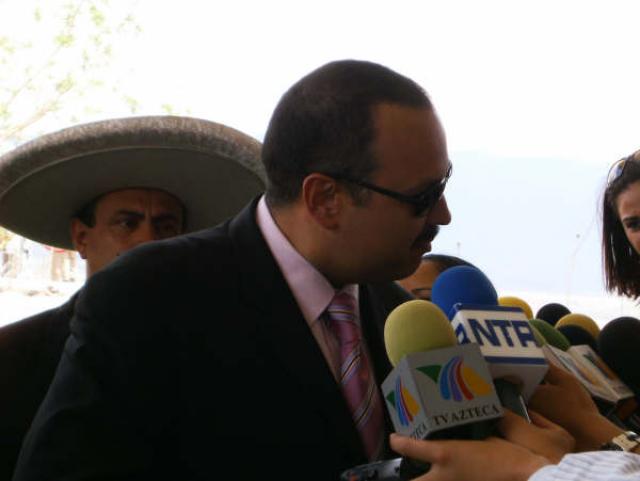 Nunca se opuso a contestar nada