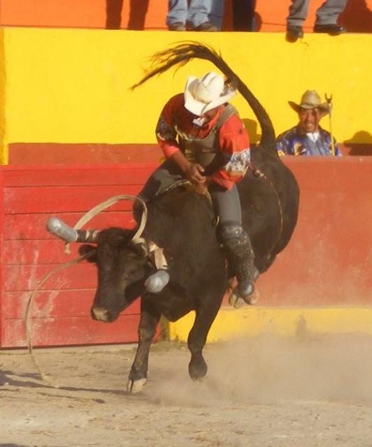 El unico con suerte Fue el Pichon quien le aguanto los reparos a esta maquina de Reparo.