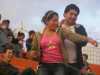 El publico Contento y divertido particando en el evento