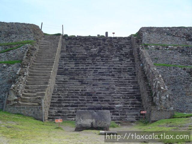 Piramide de las Flores