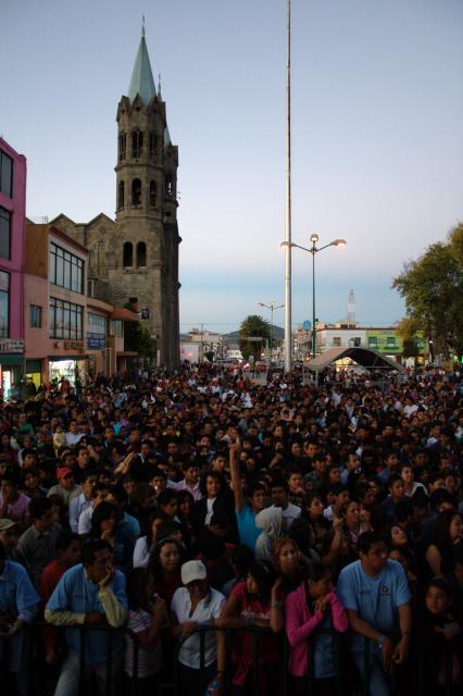 Rhose y Elefante en el Zocalo de Apizaco (23/10/2010) - Foto