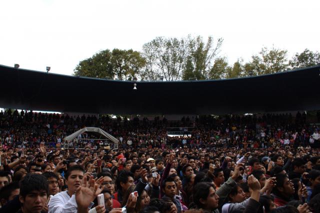Aleks Syntek en la inaguracion de la Feria Tlaxcala 2010 - Foto