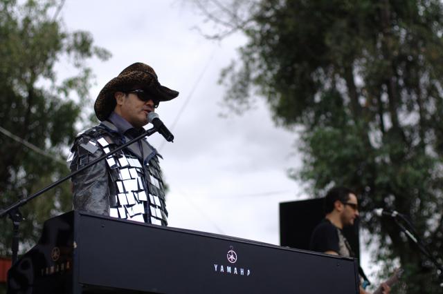 Aleks Syntek en la inaguracion de la Feria Tlaxcala 2010 - Foto